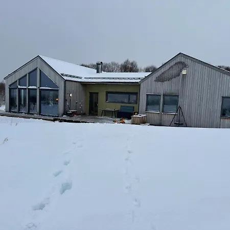 빌라 Romslig Hjem Med Nydelige Omgivelser